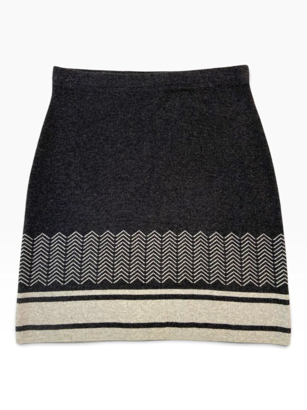Royal Robbins Women’s Charcoal Chevron Wool-Look Knit Skirt Size Medium  Cozy Ou